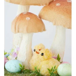 Chicks In The Meadows - 20Cm