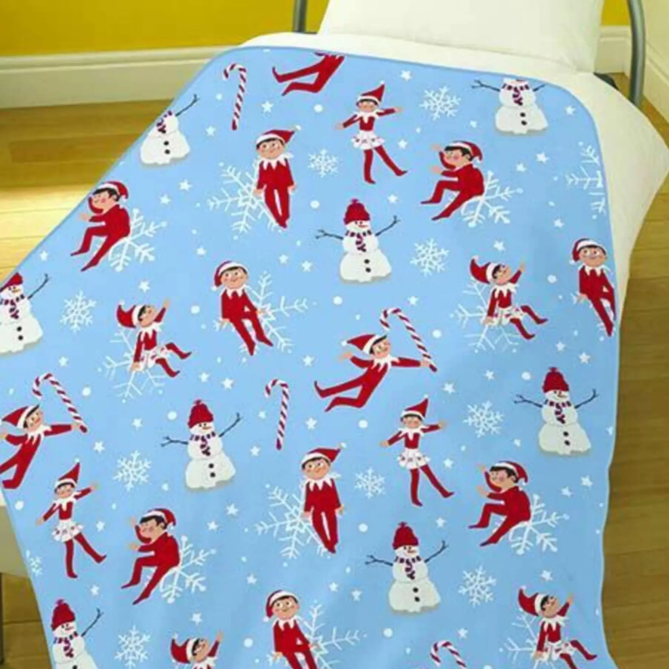 Elf On The Shelf Snowflakes Fleece Blanket - 150Cm
