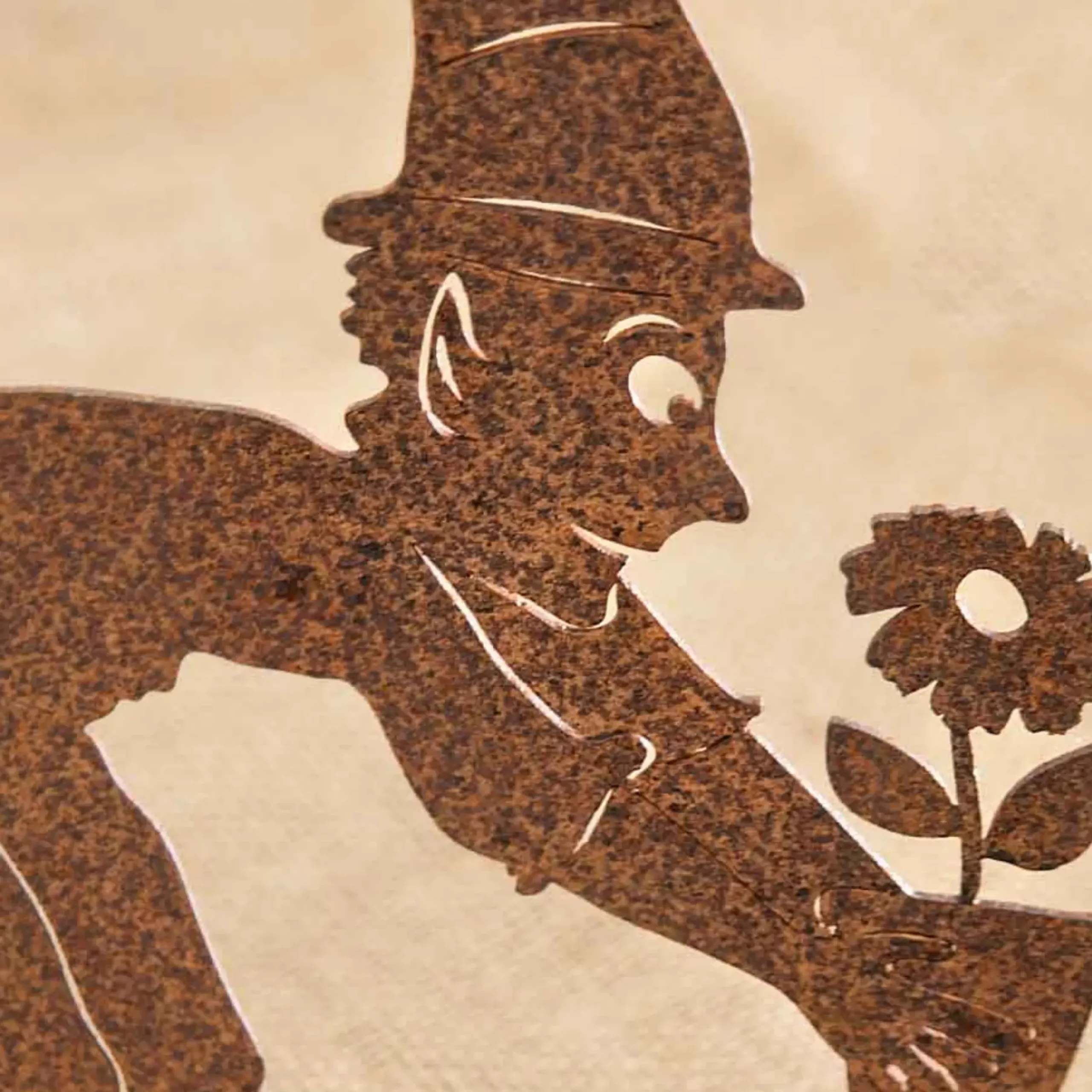 Garden Elf With Flower Pot On Stand Garden Art - 23Cm