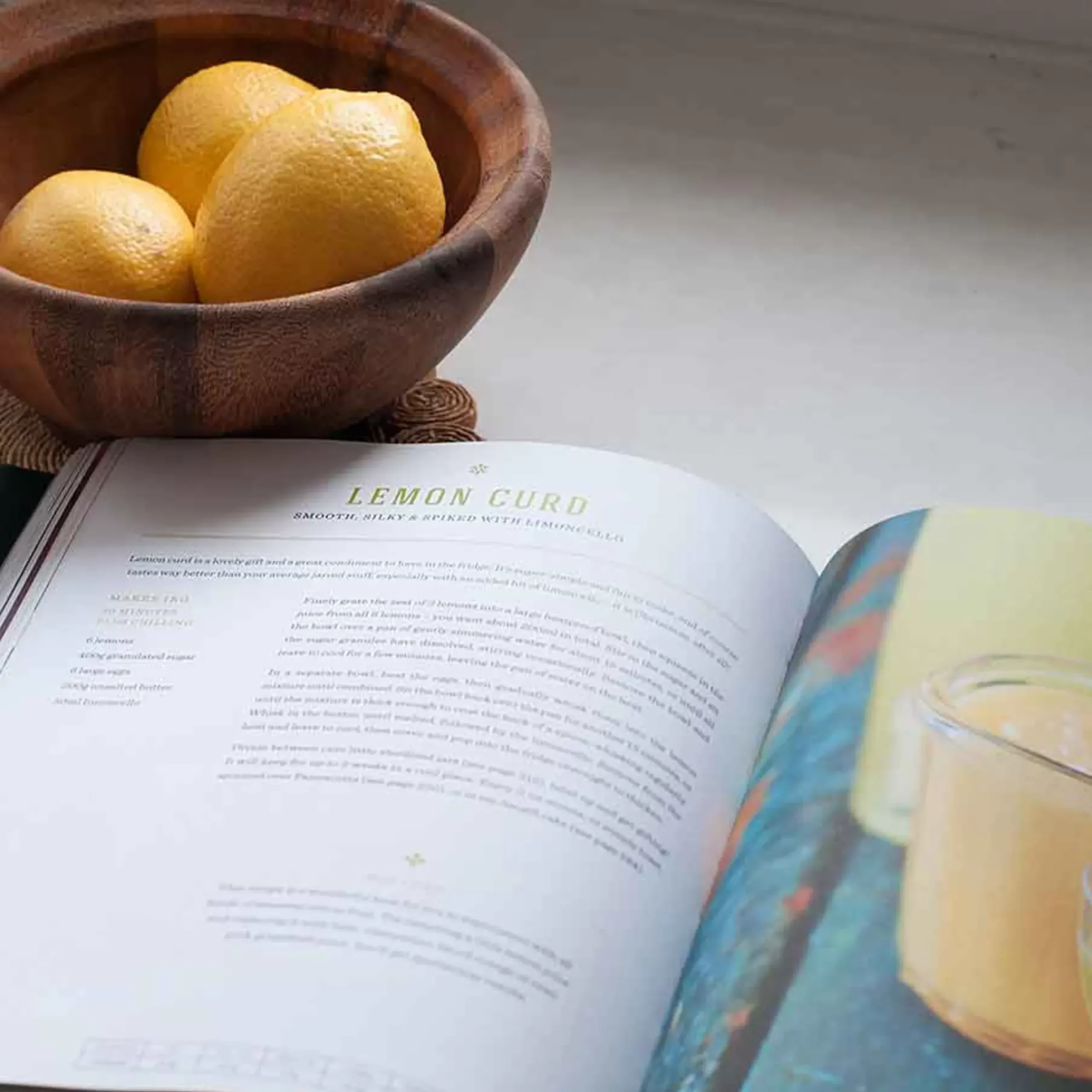 Jamie's Christmas Cookbook - 25Cm