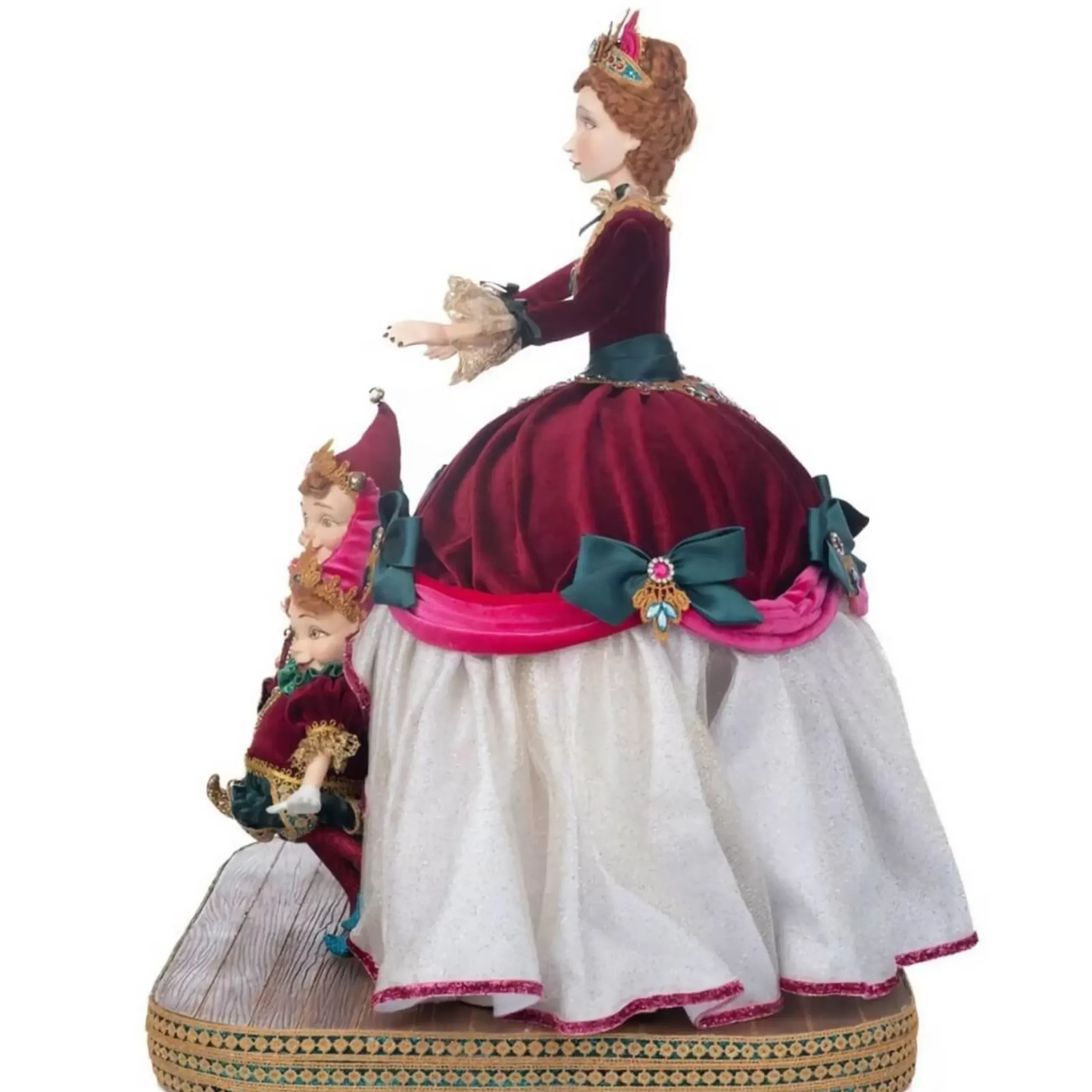 Katherines Mother Ginger With Scene - 51Cm