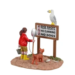 Lemax No Fun Beach - 8.9Cm