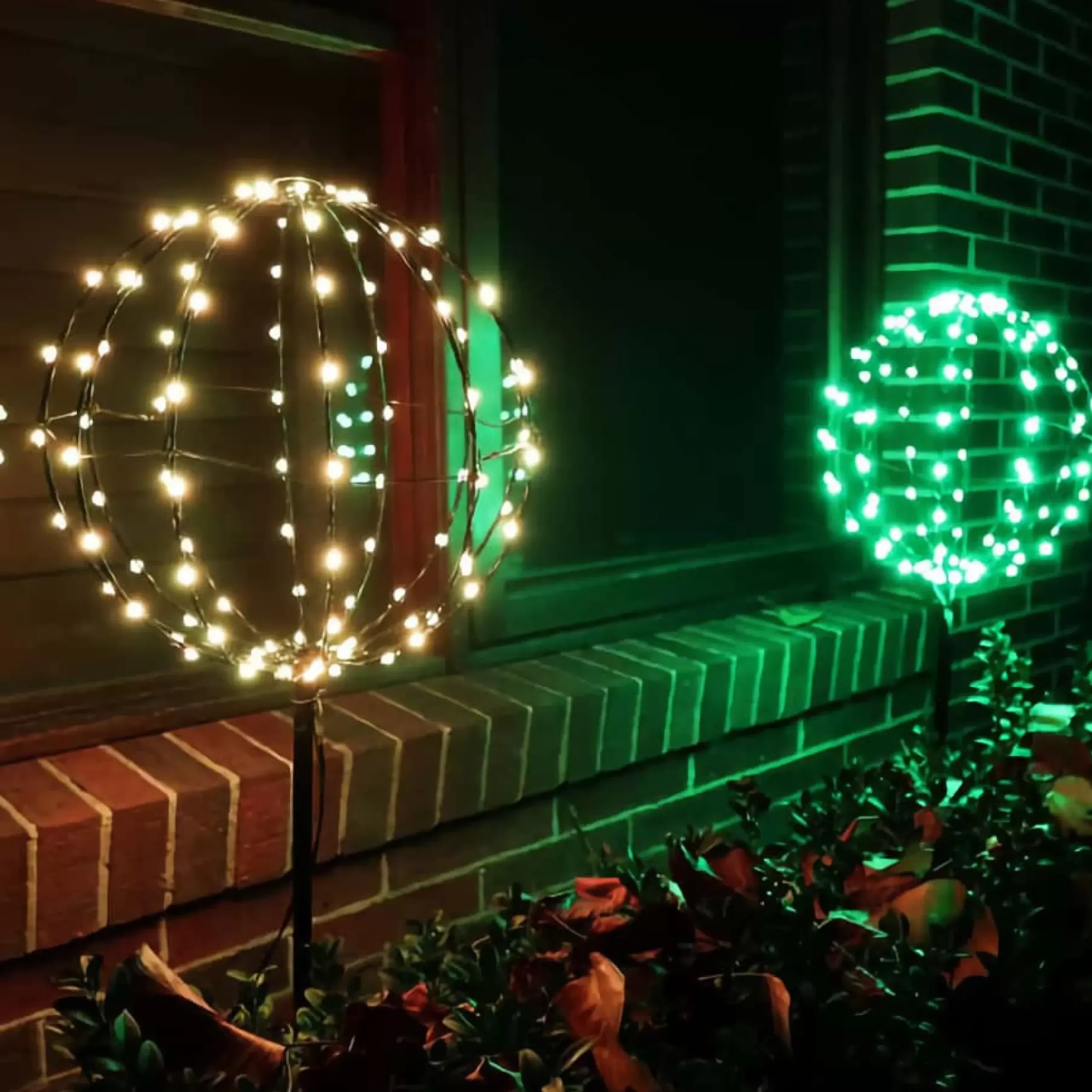 Multicolour Rgb Ball Light On Pole - 30Cm